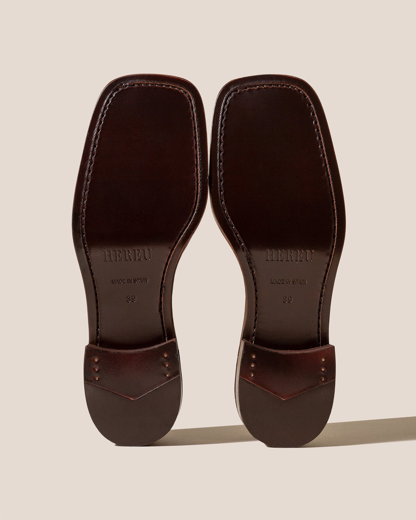 LLUISA POLISHED - T-bar Loafer - Hereu on sale