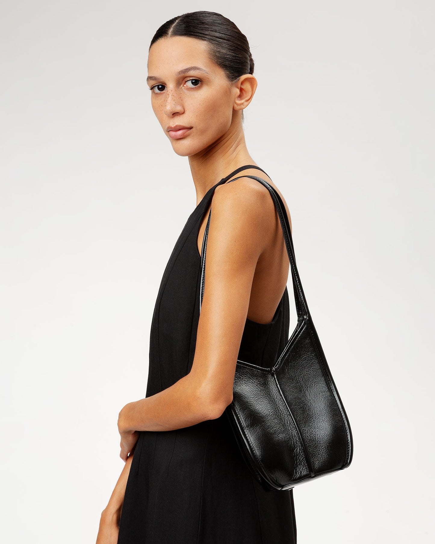 CALELLA BUCKET LEATHER - Leather-trimmed Shoulder Bag - Hereu discount