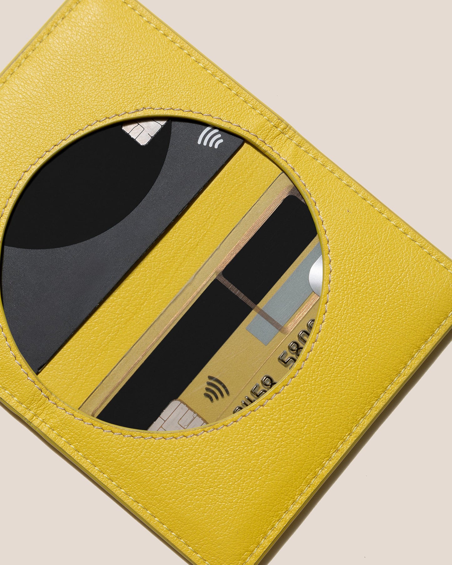 RODONA - Foldable Leather Card Holder - Hereu near me
