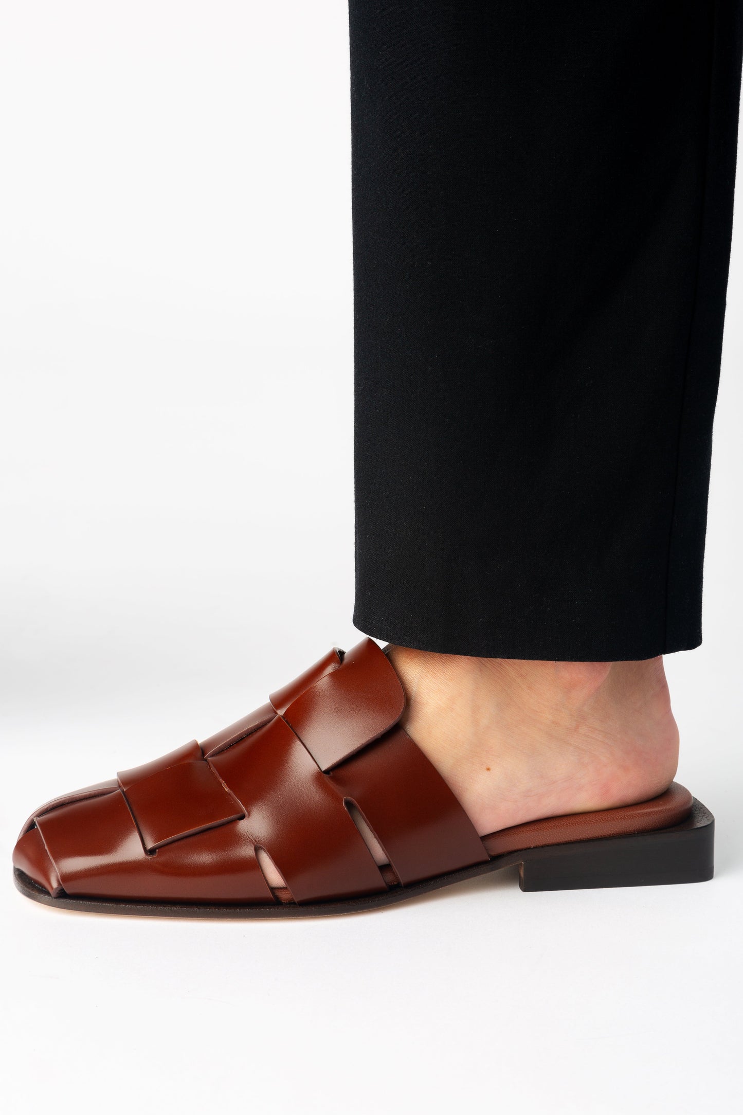CORAIA - Interwoven Mule - Hereu US