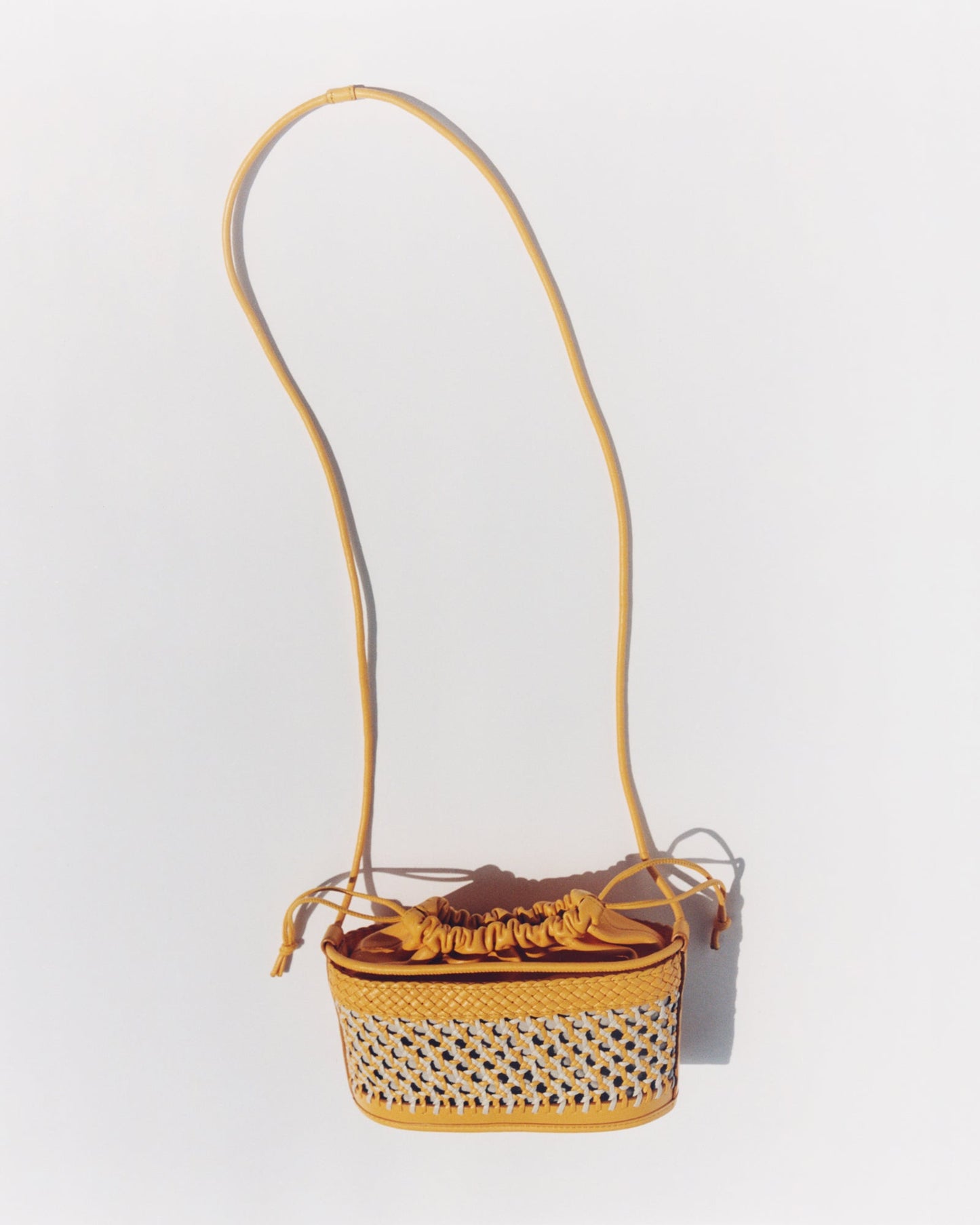 GAIA - Woven Bucket Crossbody Bag - Hereu sale