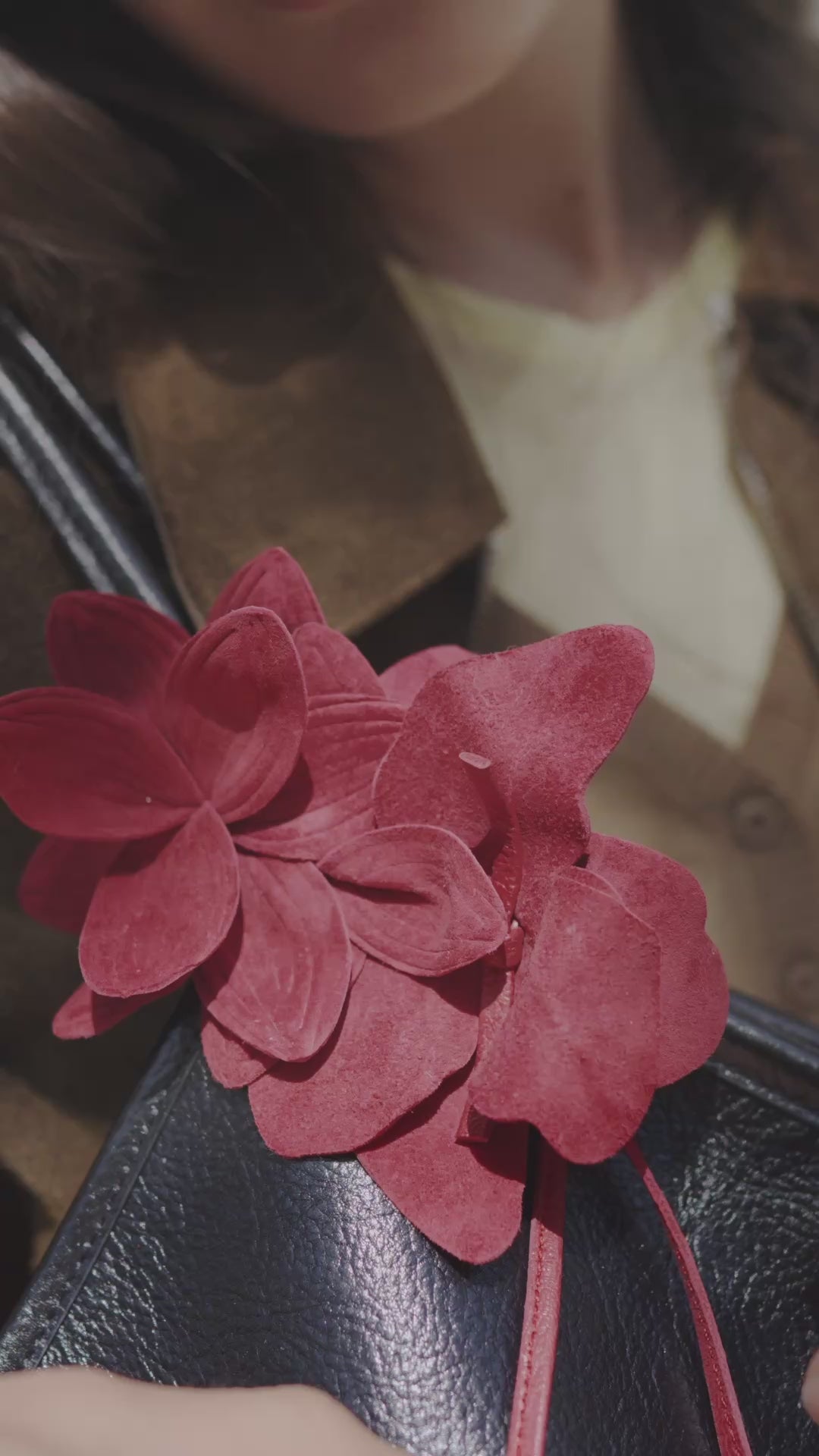 COROLA - Flower Charm with Leather Strap - Hereu on sale