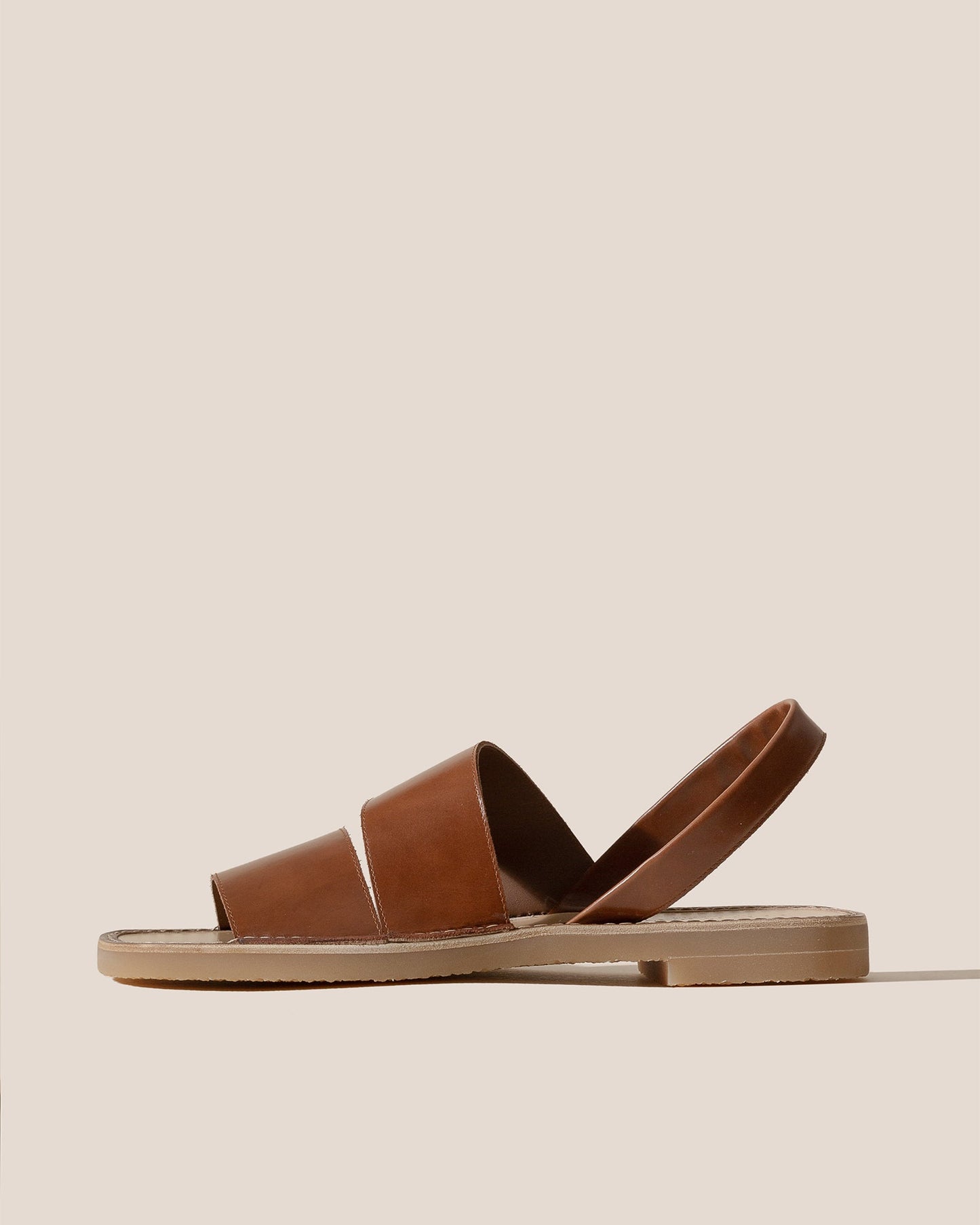 ALOC RUBBER - Asymmetrical Sandal - Hereu online
