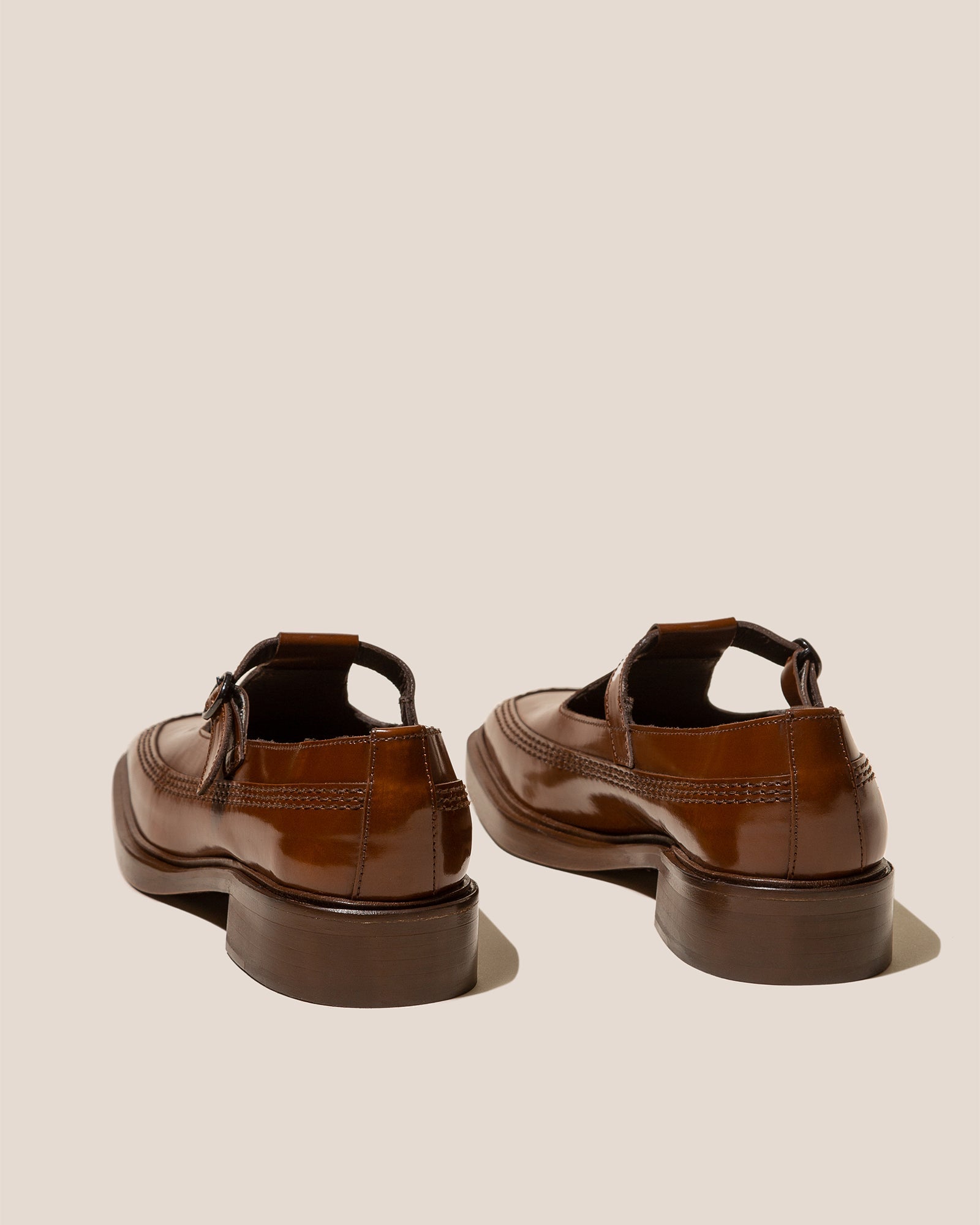 LLUISA POLISHED - T-bar Loafer - Hereu on sale