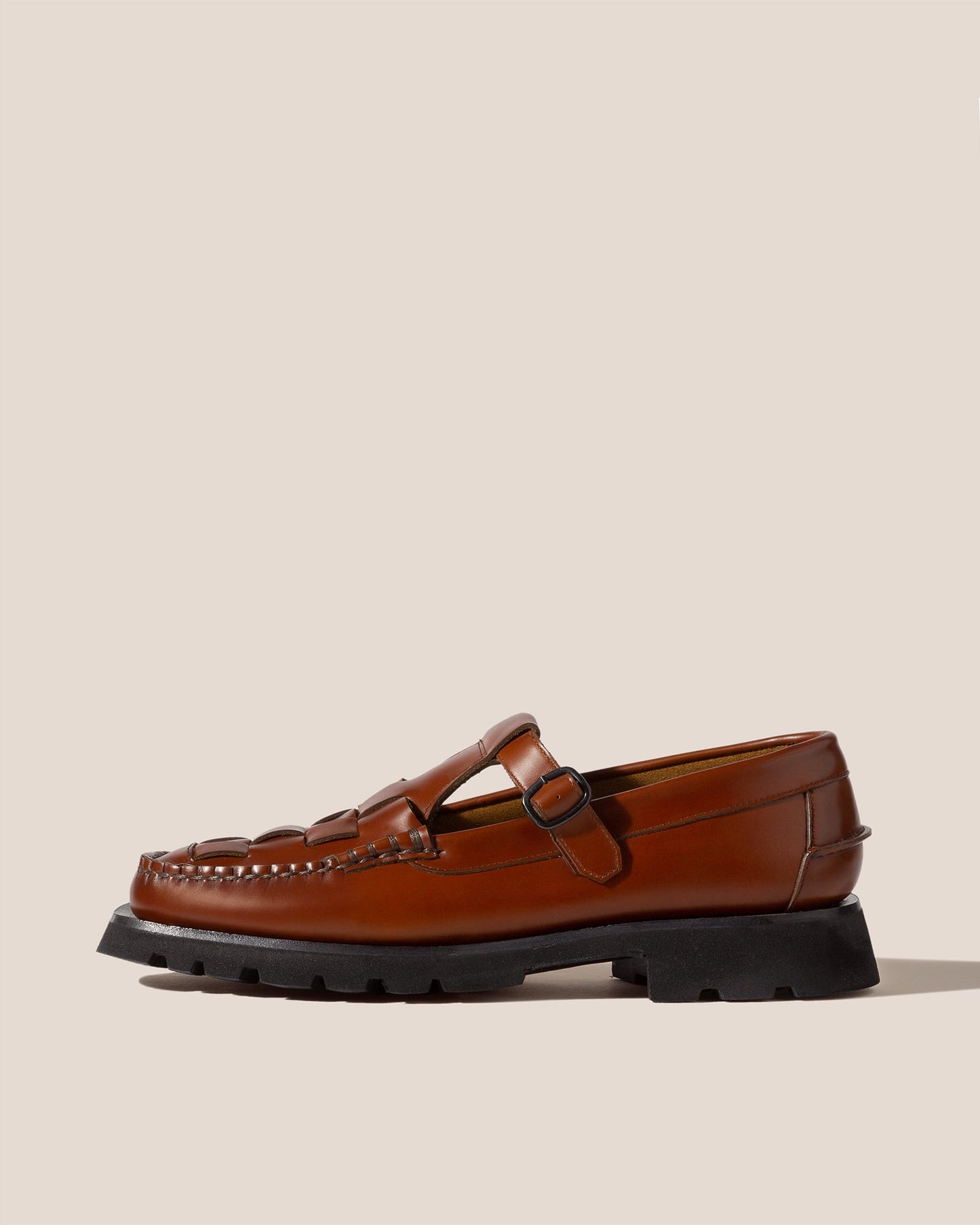 SOLLER SPORT - Tread Sole T-Bar Loafer - Hereu US