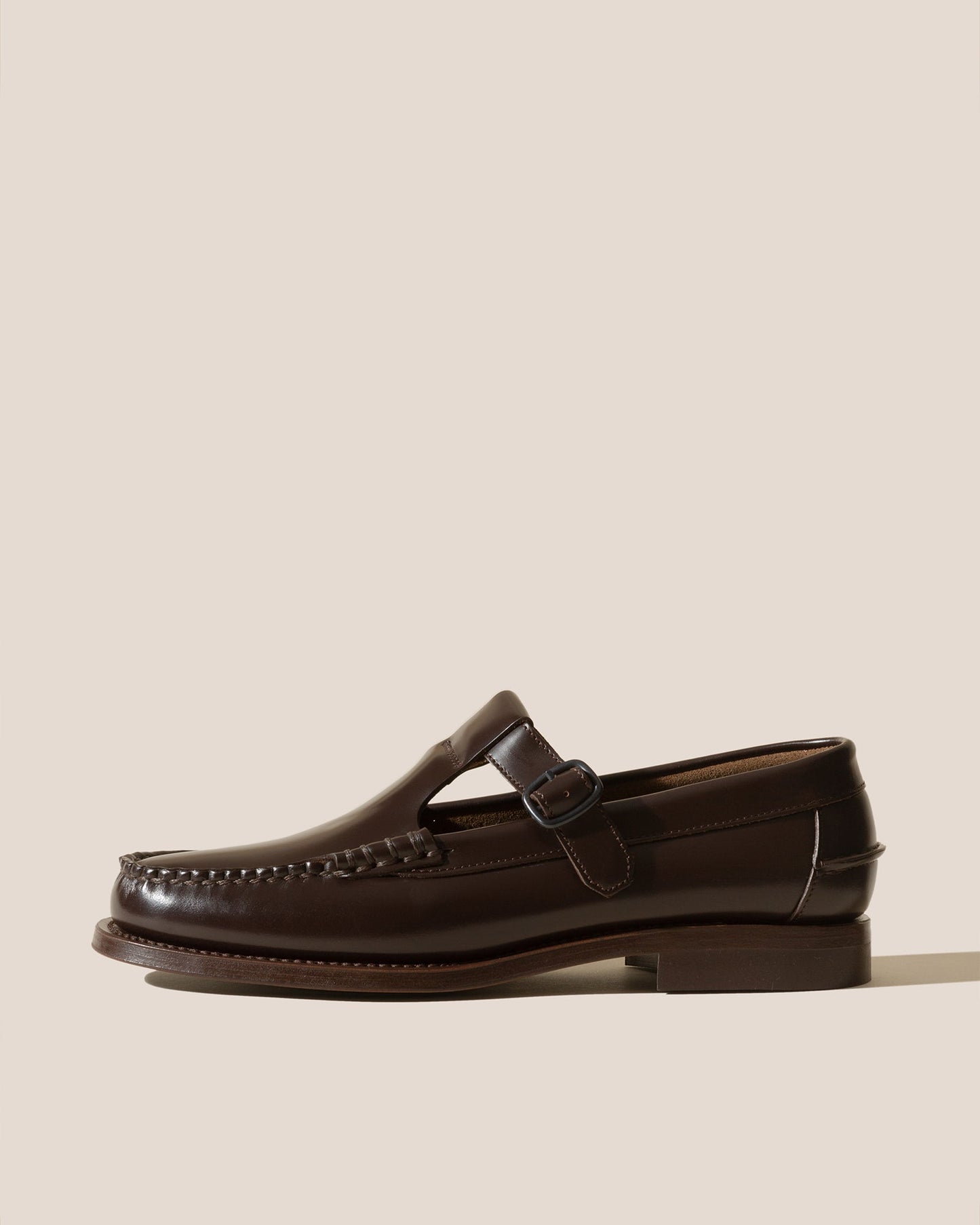 ALBER - T-bar Loafer - Hereu on sale