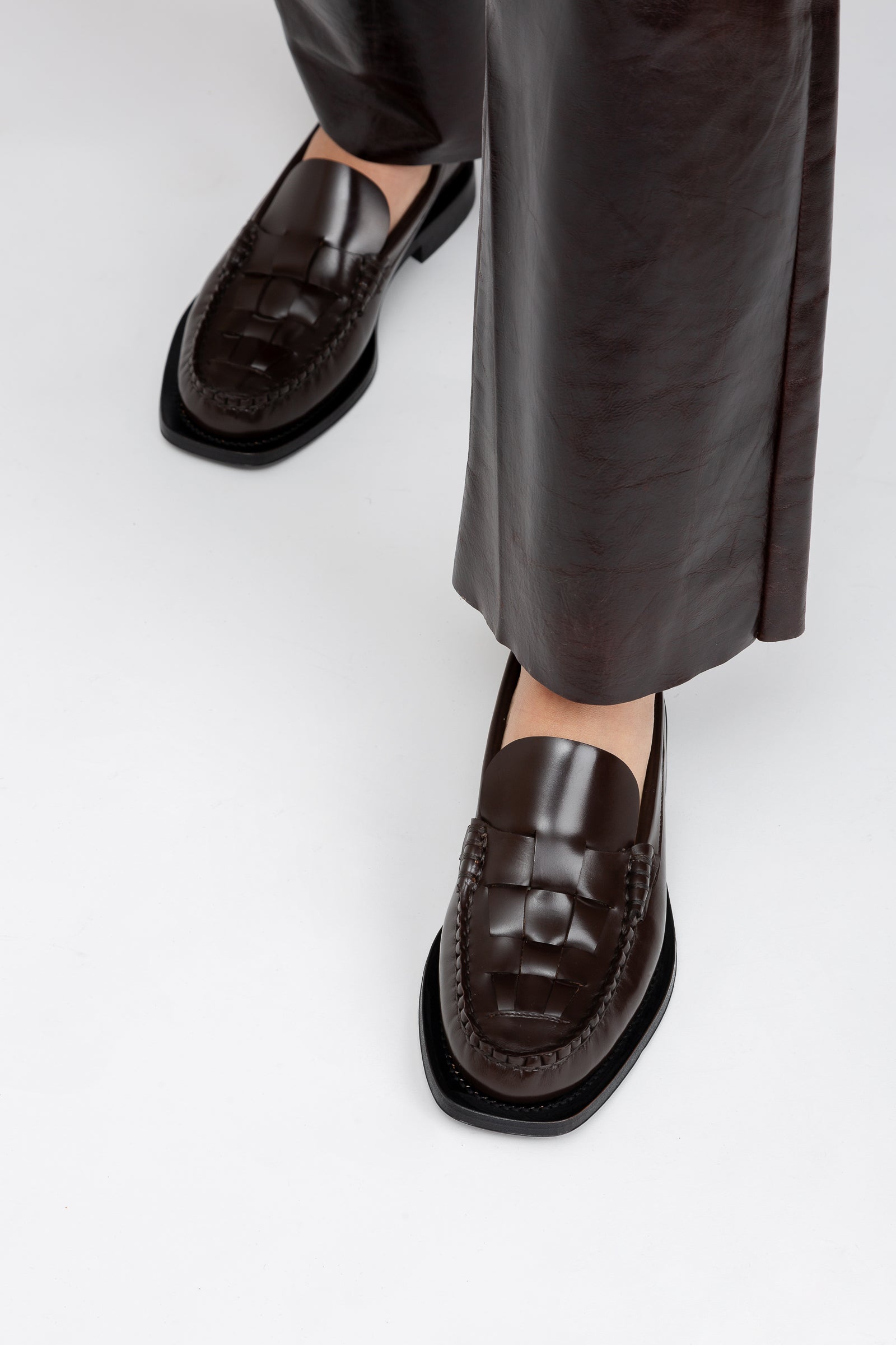 NOMBELA - Interwoven Detail Slip-On Loafer - Hereu US