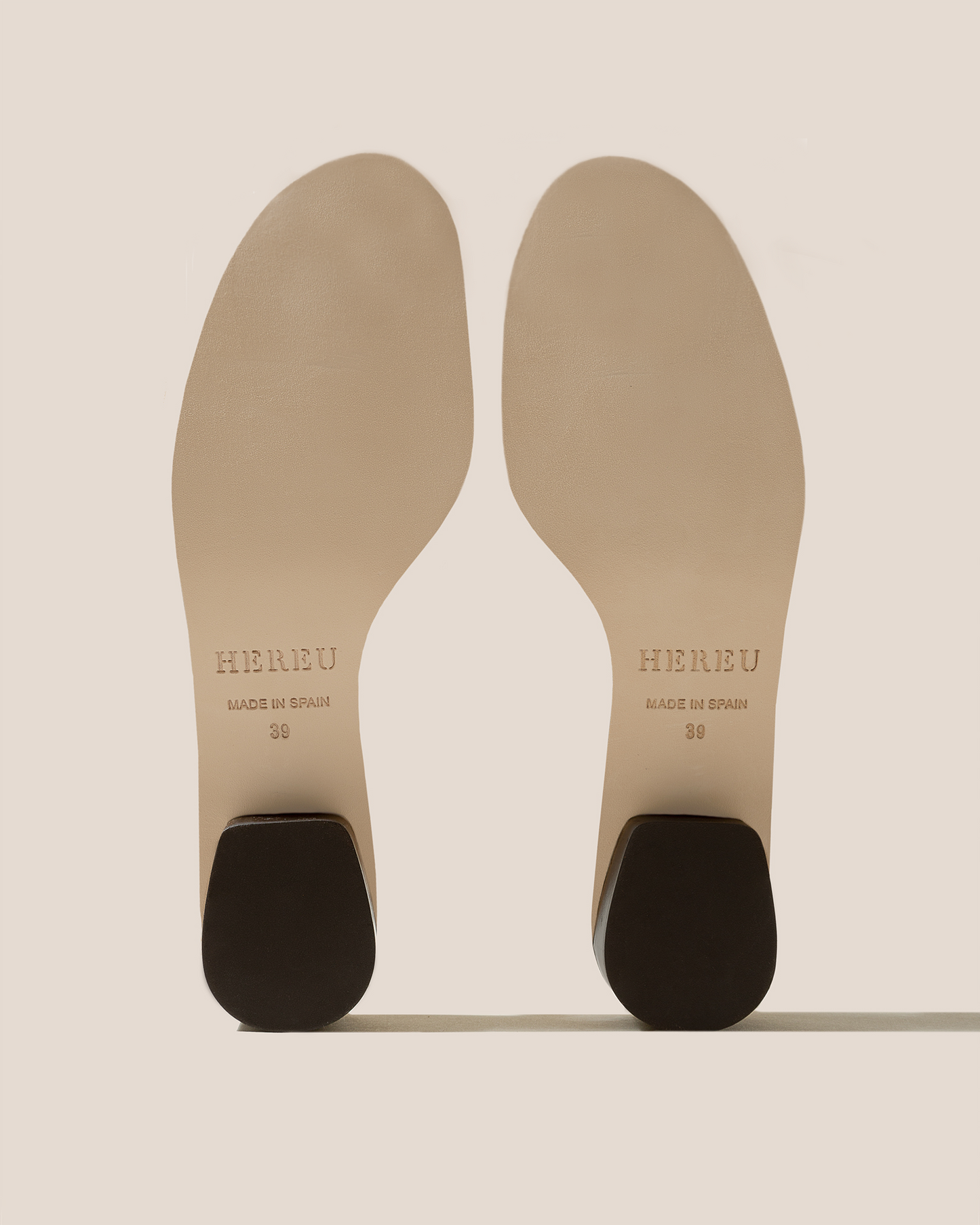 GABIA - Heeled Woven T-bar Sandal - Hereu US