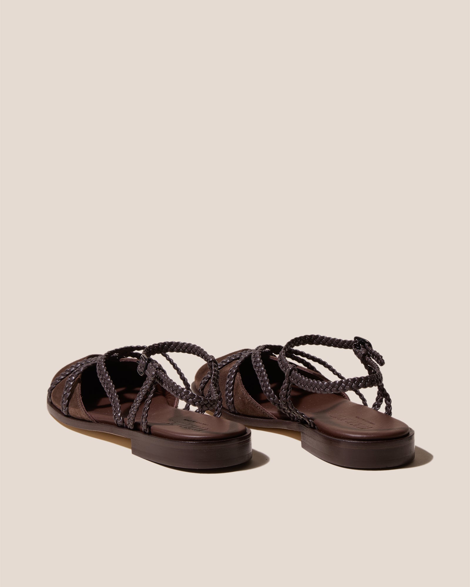 RANYA - Woven Round-Toe Sandal - Hereu outlet