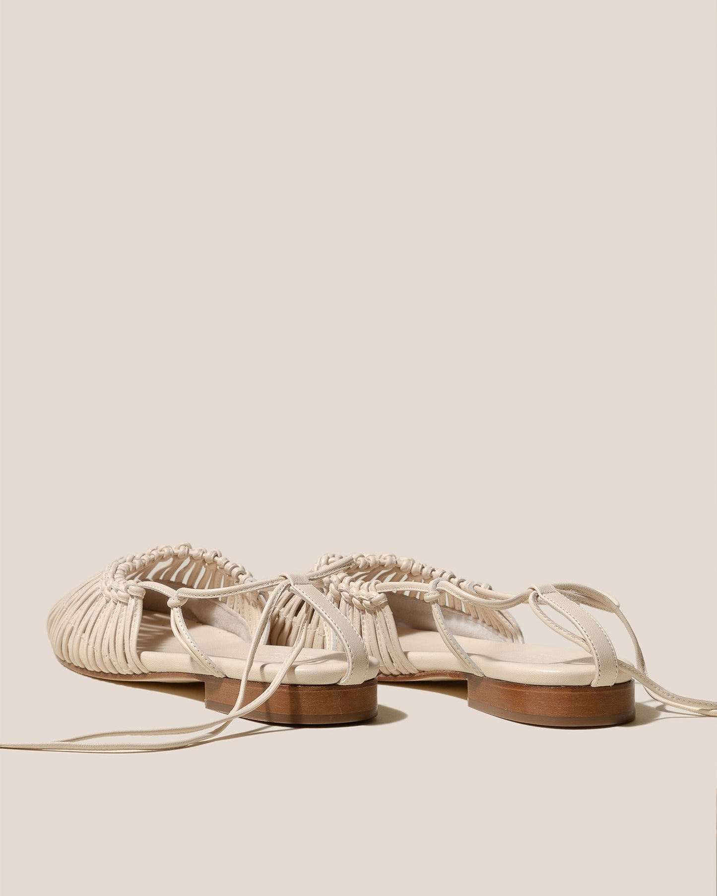 MANTERA - Round-Toe Knotted Sandal - Hereu discount