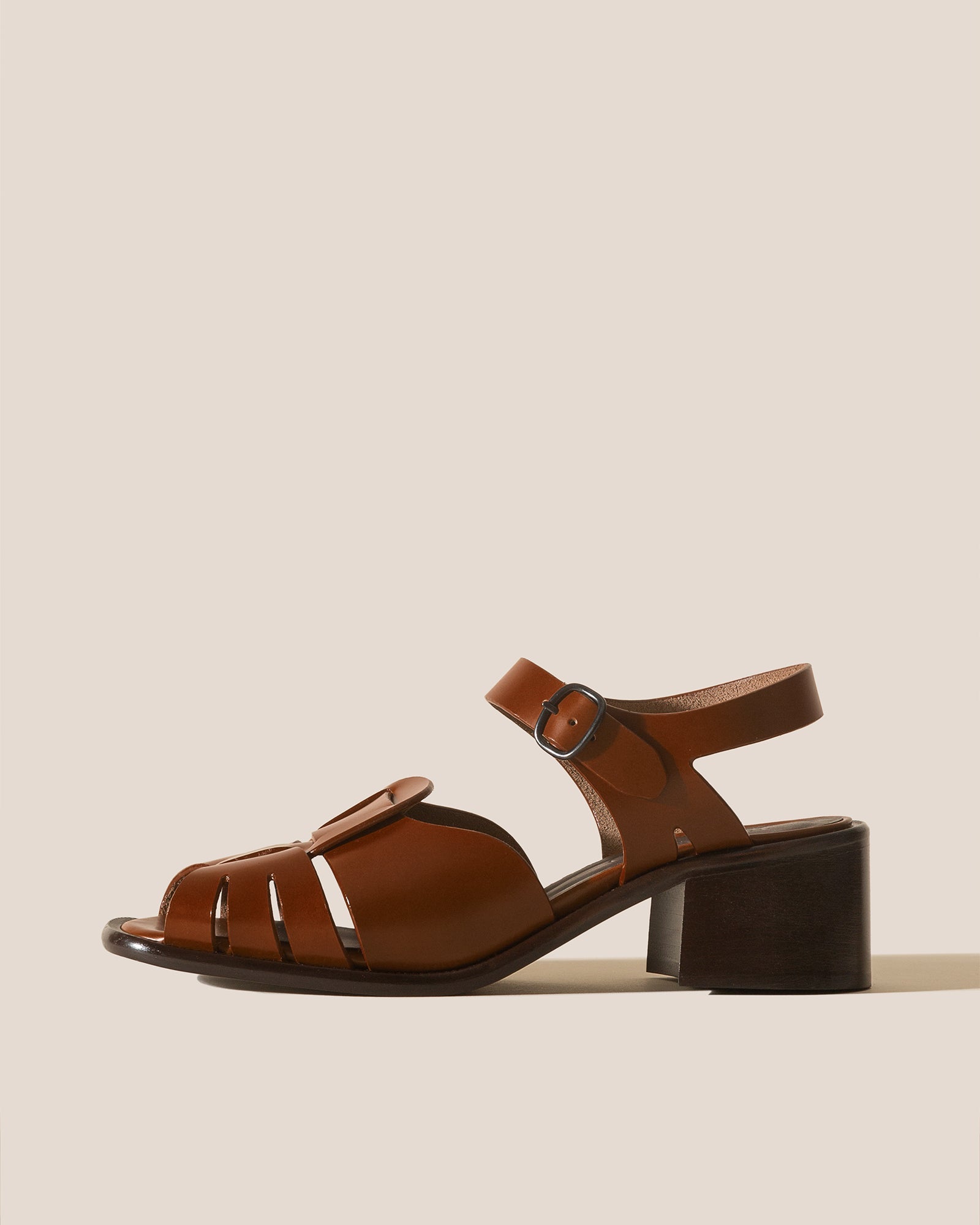 ANCORA SQUARED HEELED - Open-Toe Fisherman Sandal - Hereu online