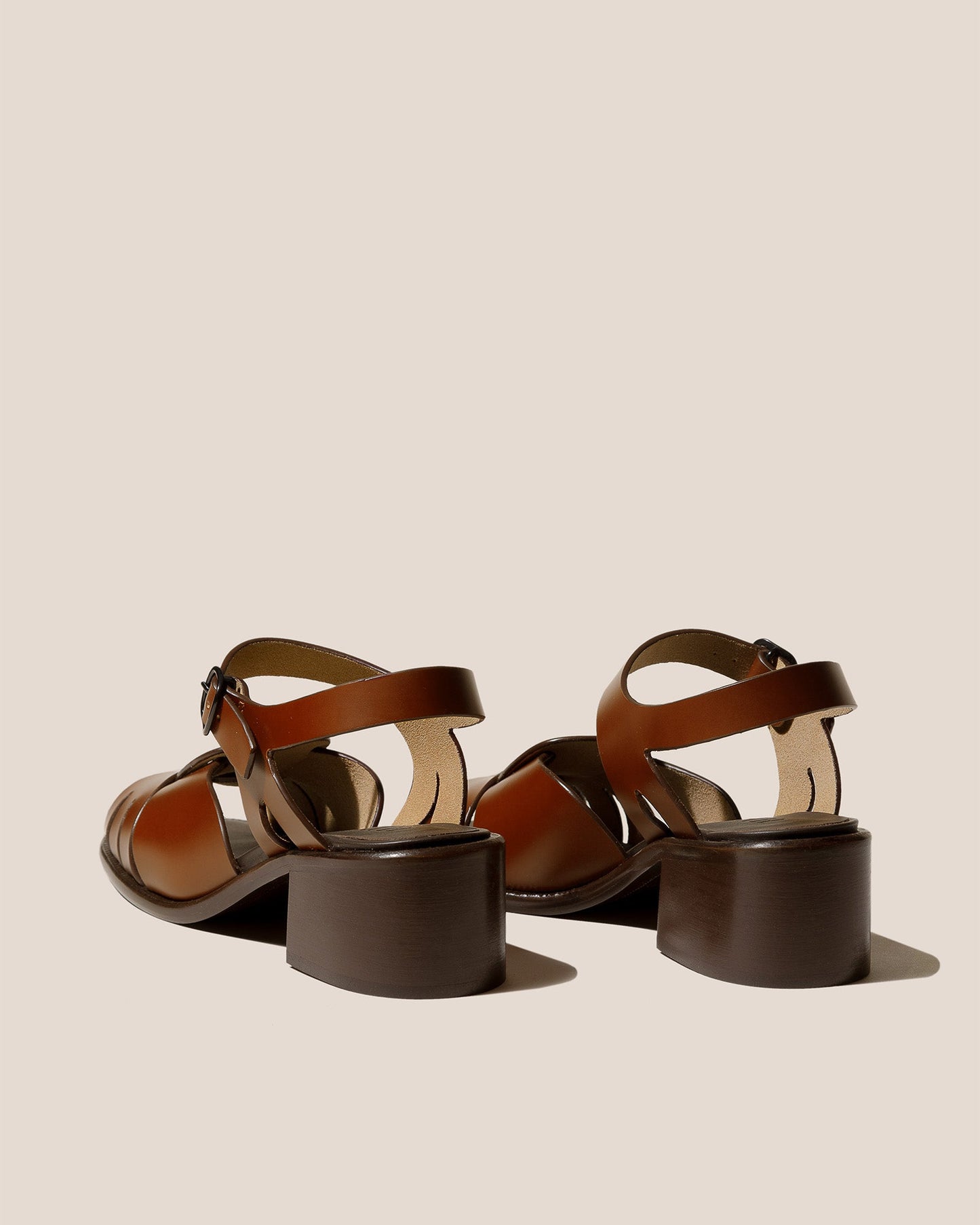ANCORA SQUARED HEELED - Open-Toe Fisherman Sandal - Hereu online