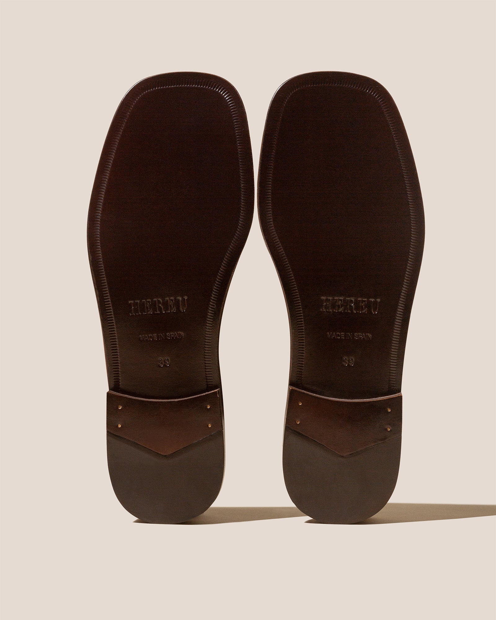 RAIMA - Asymmetrical Fisherman Sandal - Hereu US
