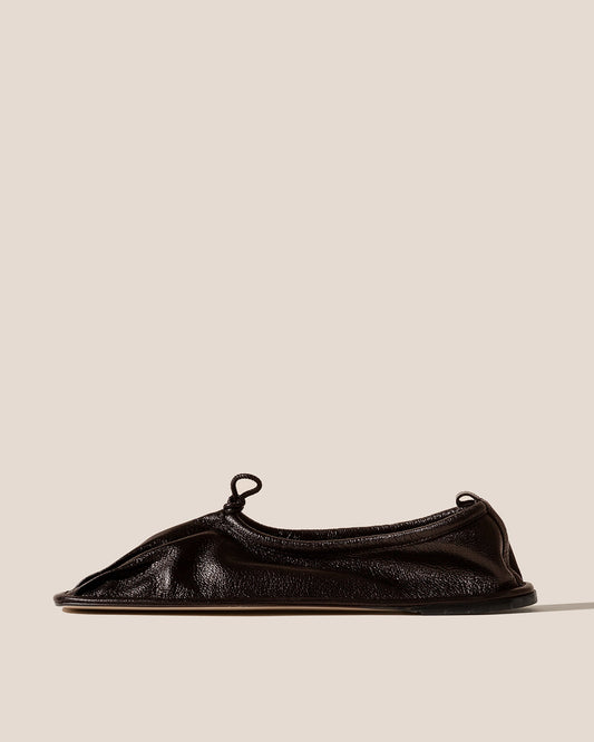 PUNTERA SUPPLE SHINY - Pleated-Toe Pump - Hereu near me