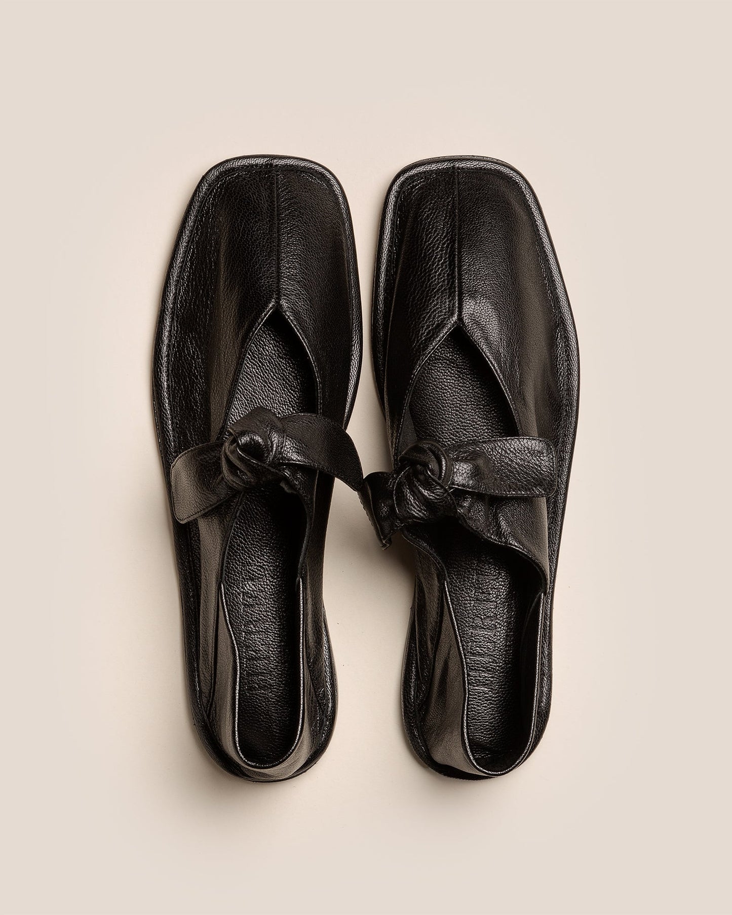 LLASADA SUPPLE SHINY - Front-Knot Pump - Hereu outlet