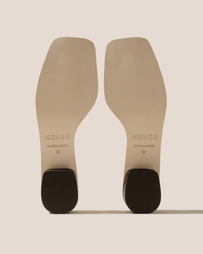 PLEGADA HEELED - Deconstructed Lace-up Shoe - Hereu near me