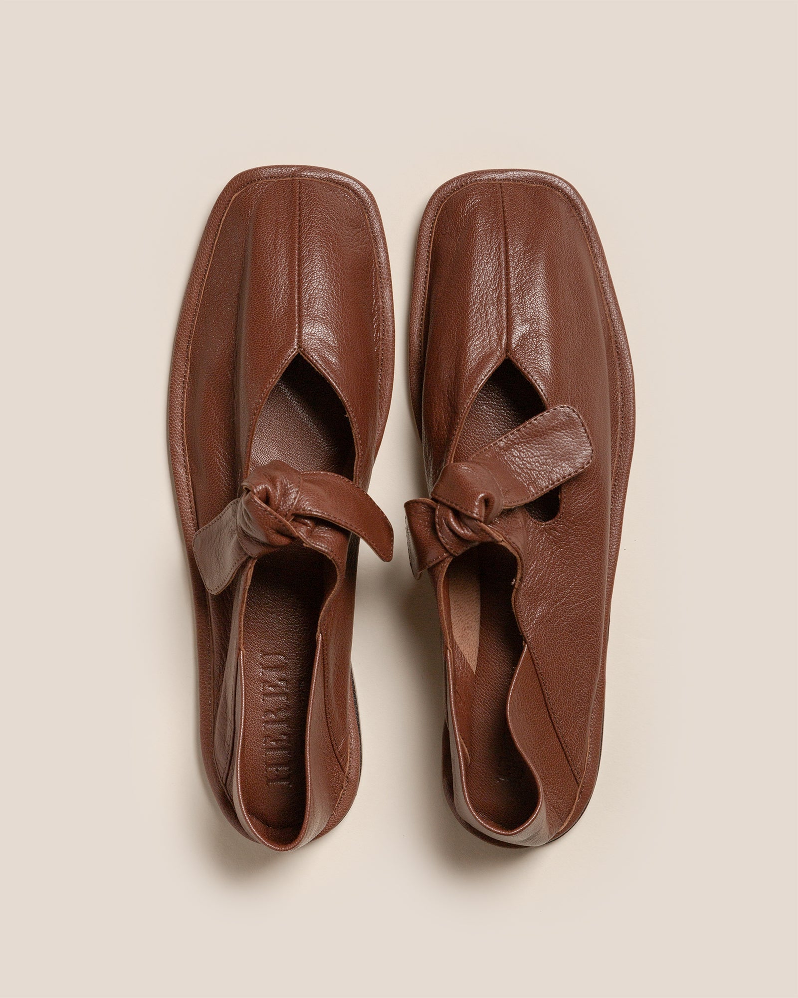 LLASADA SUPPLE SHINY - Front-Knot Pump - Hereu outlet