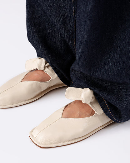LLASADA SUPPLE SHINY - Front-Knot Pump - Hereu outlet