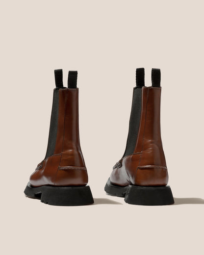 ALDA SPORT - Tread Sole Low-calf Chelsea Boot - Hereu near me