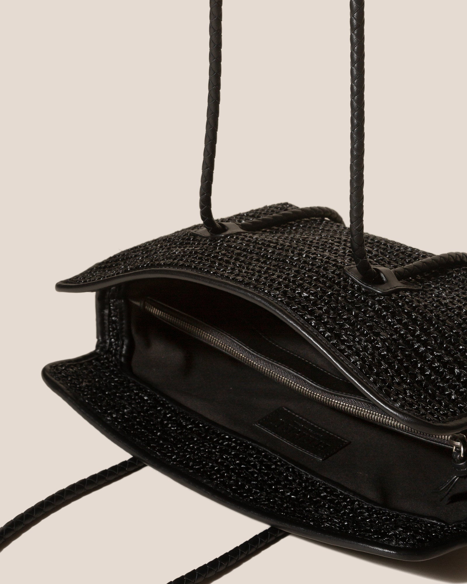 FORNA RAFFIA - Leather Framed Shoulder Bag - Hereu near me