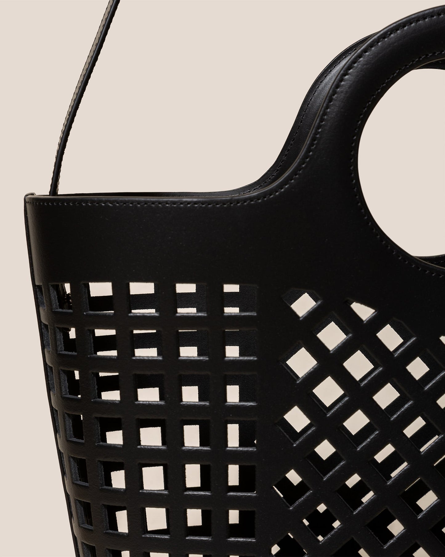 COLMADO - Cut-out Leather Tote Bag - Hereu on sale
