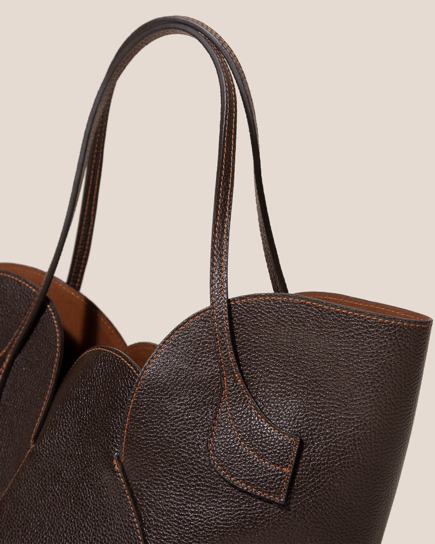 SEPAL S GRAINY - Tulip Shape Zipped Tote Bag - Hereu US