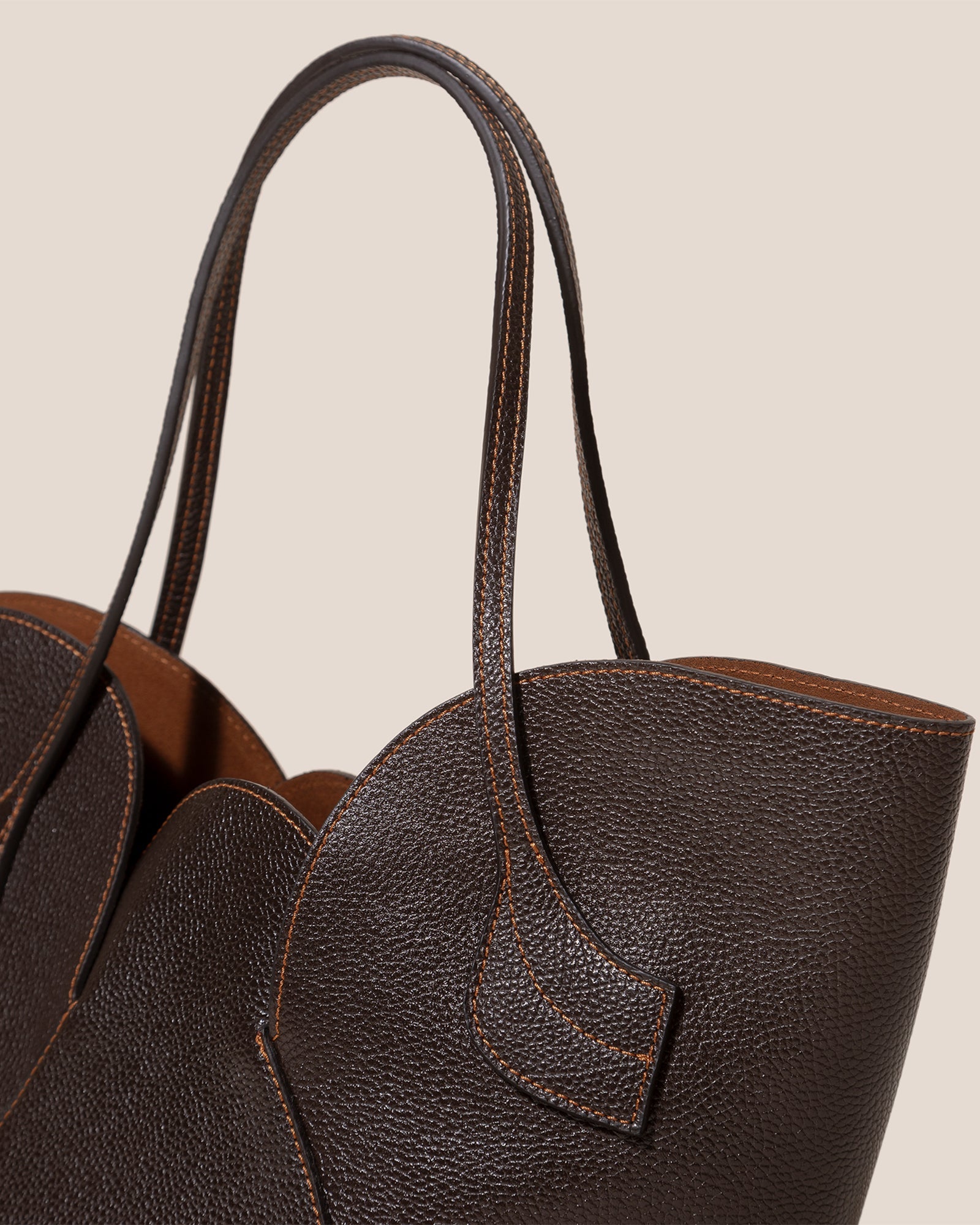SEPAL S GRAINY - Tulip Shape Zipped Tote Bag - Hereu US