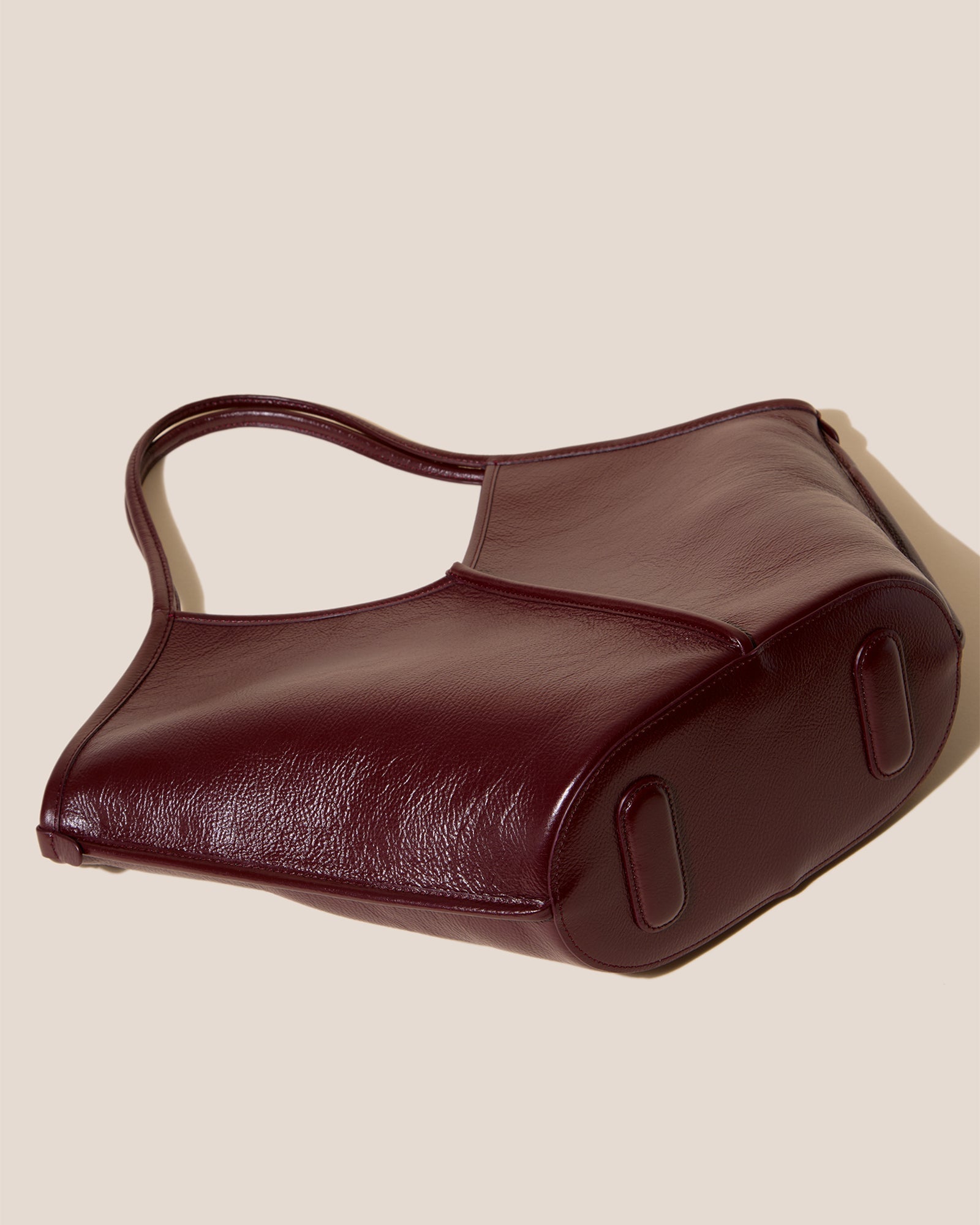 CALELLA DISTRESSED - Leather Tote Bag - Hereu online
