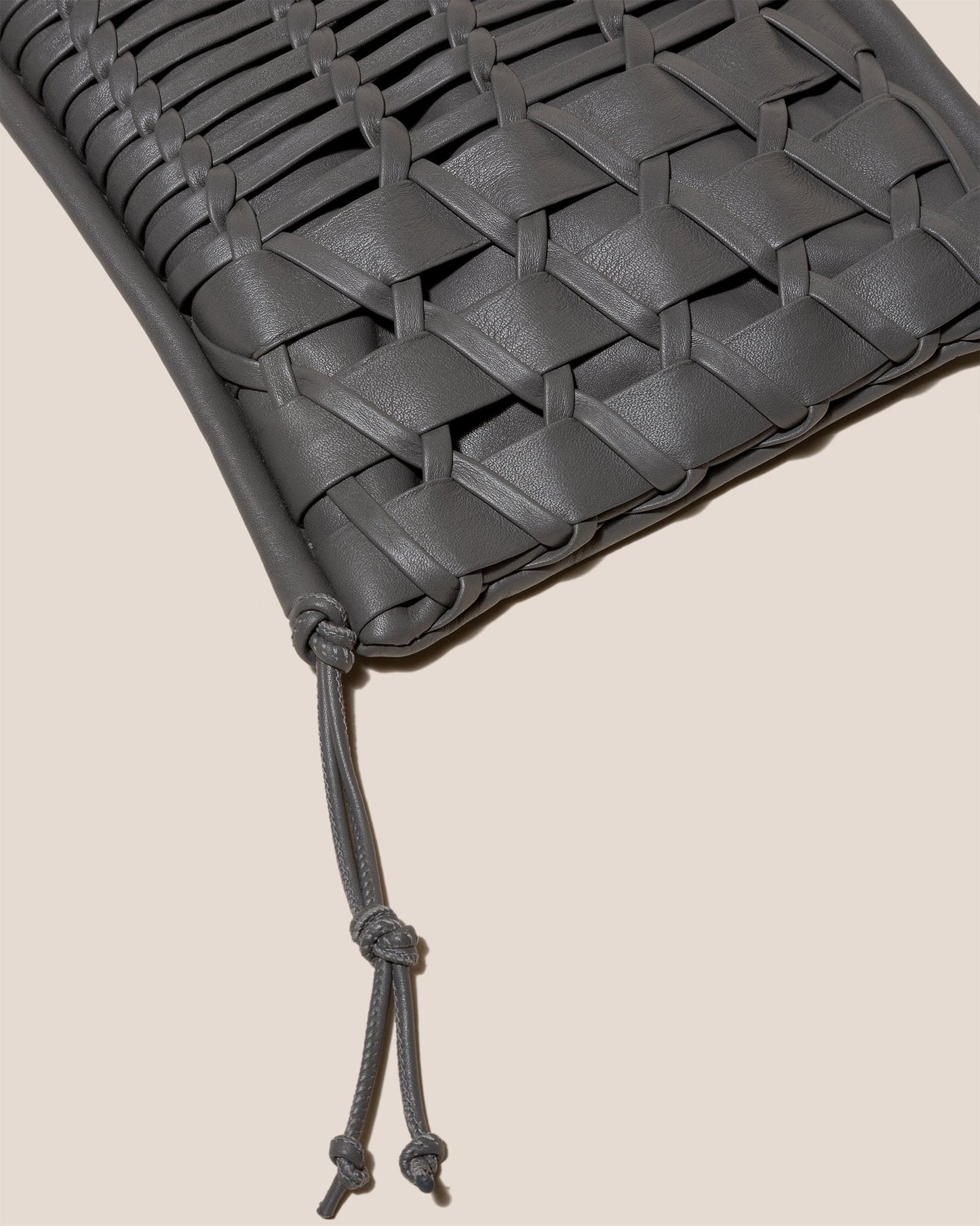TRENA - Flat Square Crossbody Bag - Hereu online