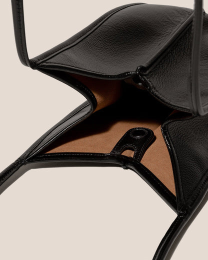 CALELLA BUCKET LEATHER - Leather-trimmed Shoulder Bag - Hereu outlet