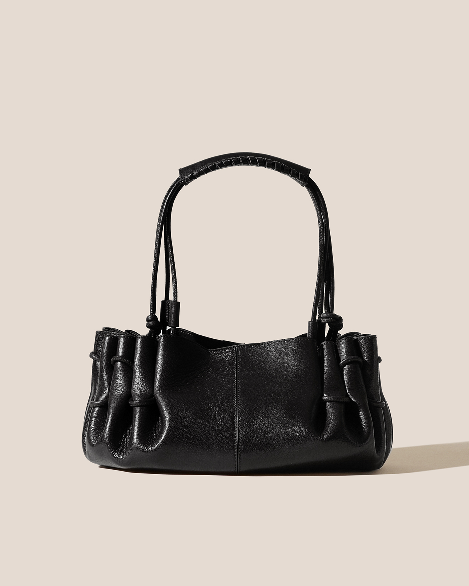 ARTA - Pleated Shoulder Bag - Hereu near me