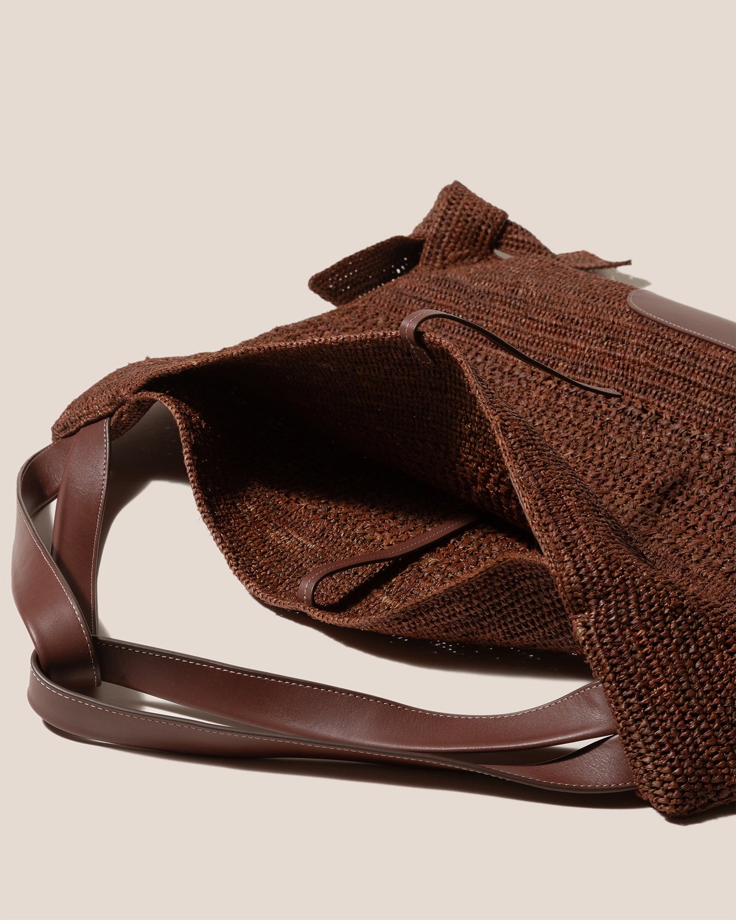 CADOR - Slouchy Crocheted Raffia Shoulder Bag - Hereu online