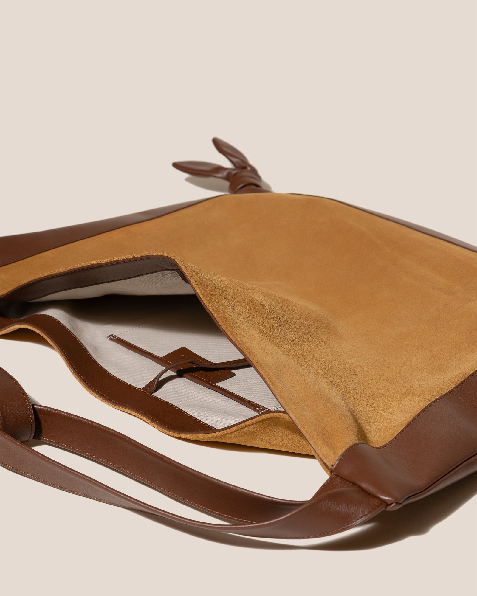 CADOR SUEDE - Slouchy Shoulder Bag - Hereu on sale