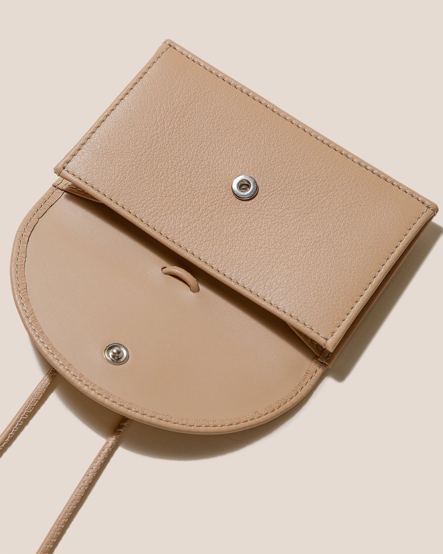 PENJAT - Leather Wallet with Strap - Hereu on sale
