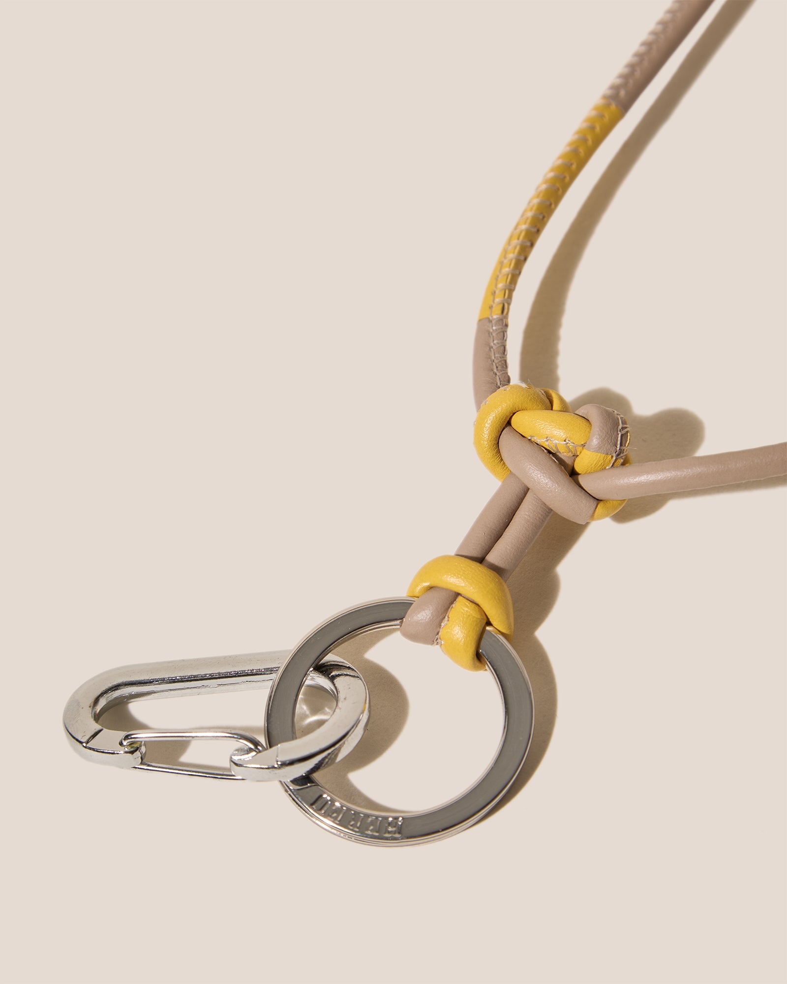 LLUM KEYCHAIN - Hand-Knotted Patchwork Keychain - Hereu US