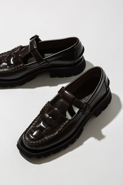 SOLLER SPORT - Tread Sole T-Bar Loafer - Hereu online
