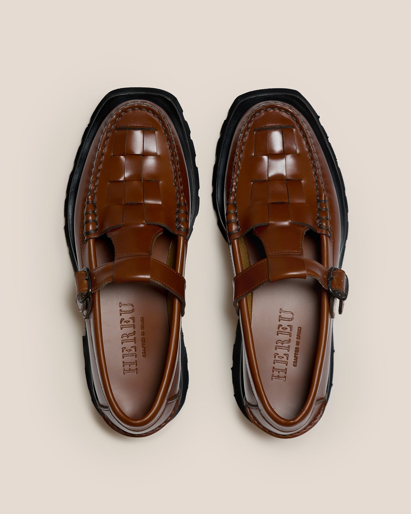 SOLLER SPORT - Tread Sole T-Bar Loafer - Hereu online