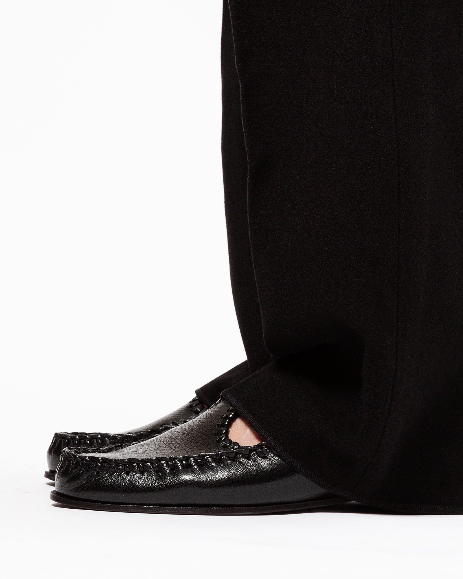 ALCOVER SUPPLE SHINY - Braided Seams T-bar Loafer - Hereu US