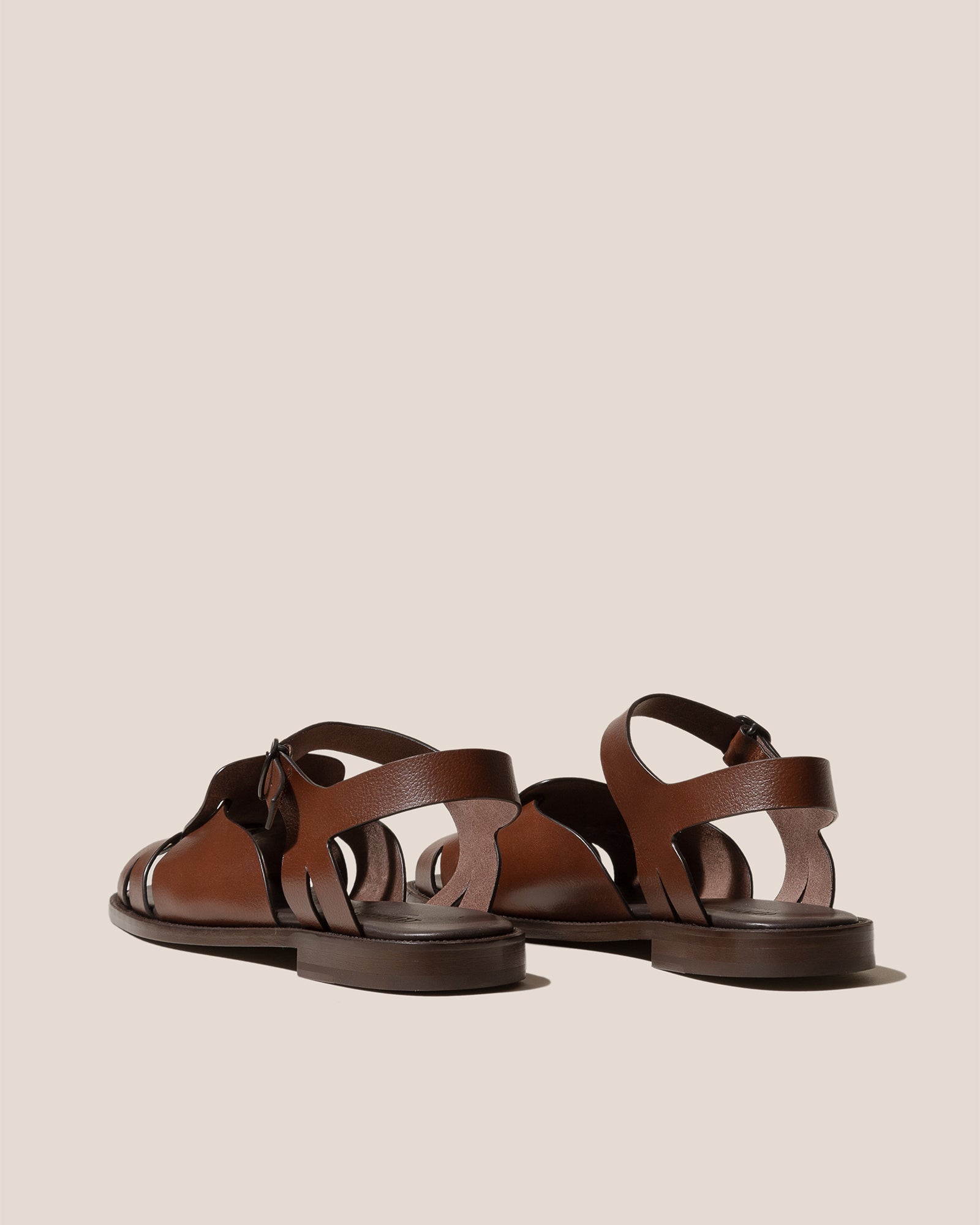 ROCA GRAINY VEG TAN - Square-toe Fisherman Sandal - Hereu outlet