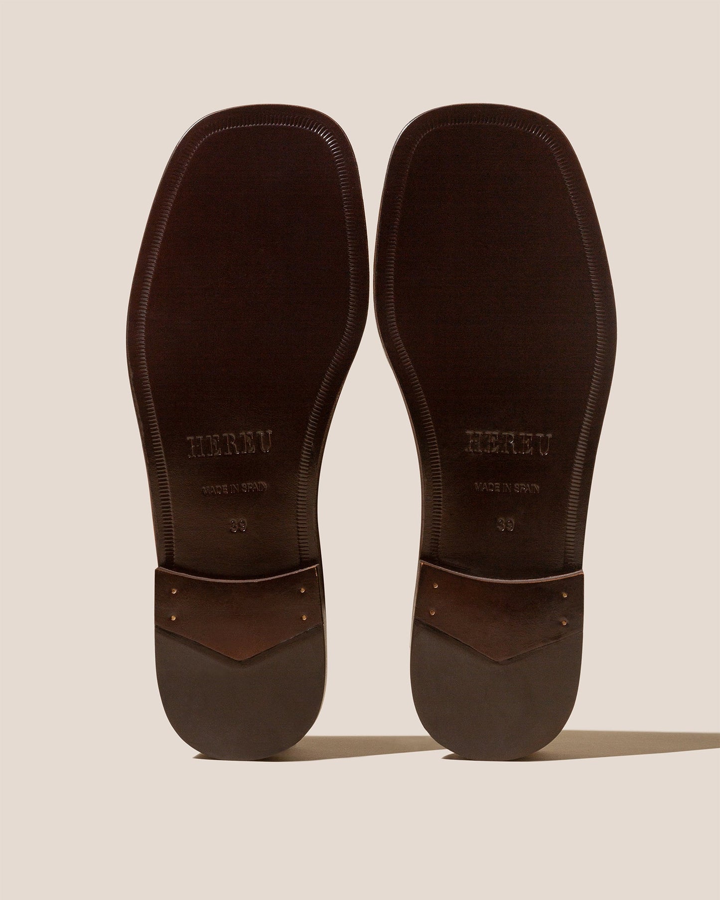 ROCA GRAINY VEG TAN - Square-toe Fisherman Sandal - Hereu outlet