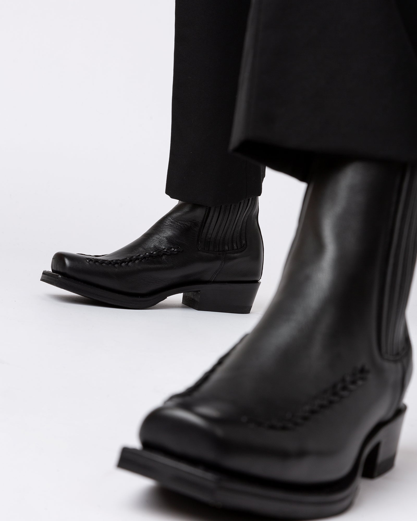 AGULLA - Square-Toe Braided Detail Chelsea Boot - Hereu online