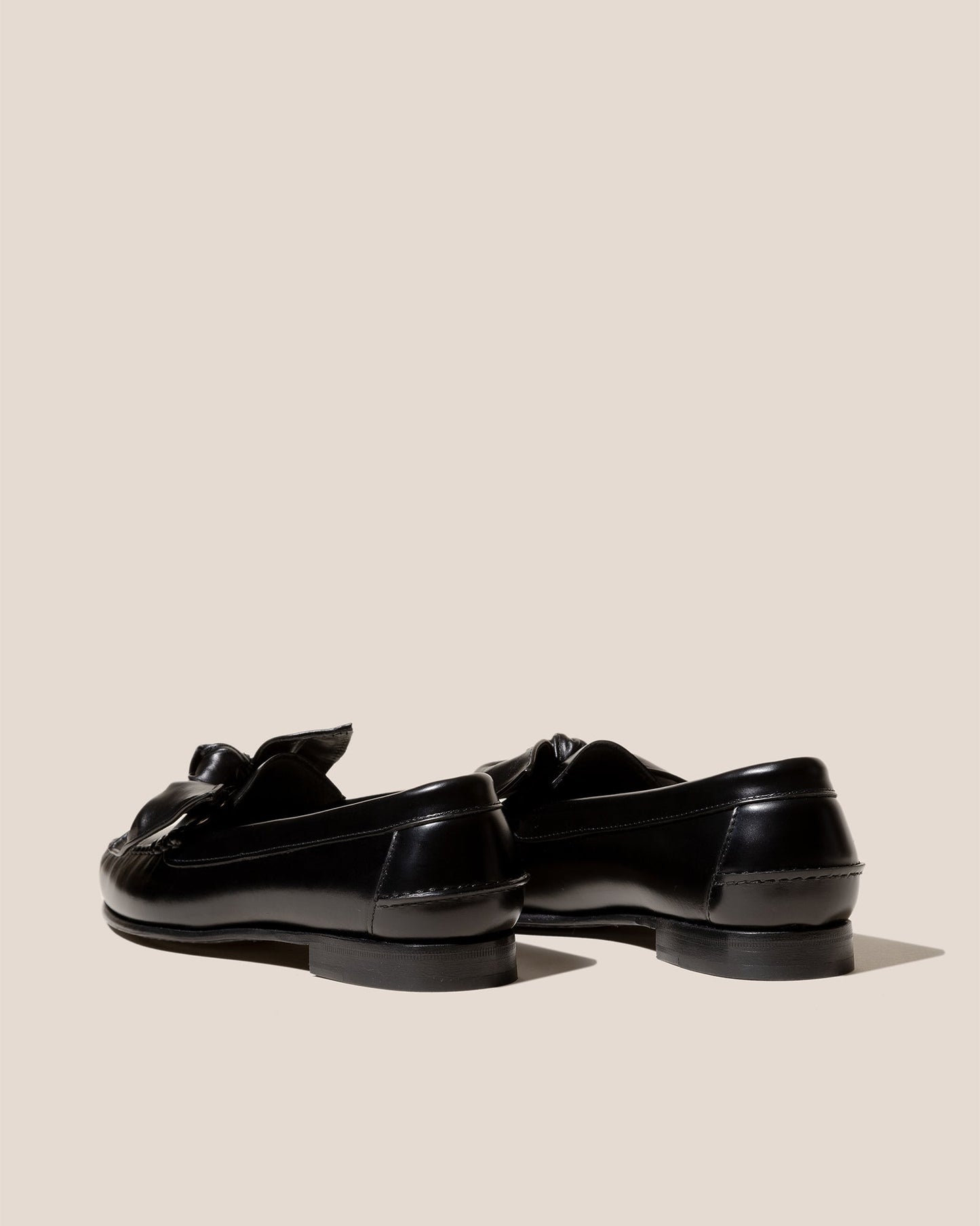 CORBATI - Bow-Detail Slip-On Loafer - Hereu US