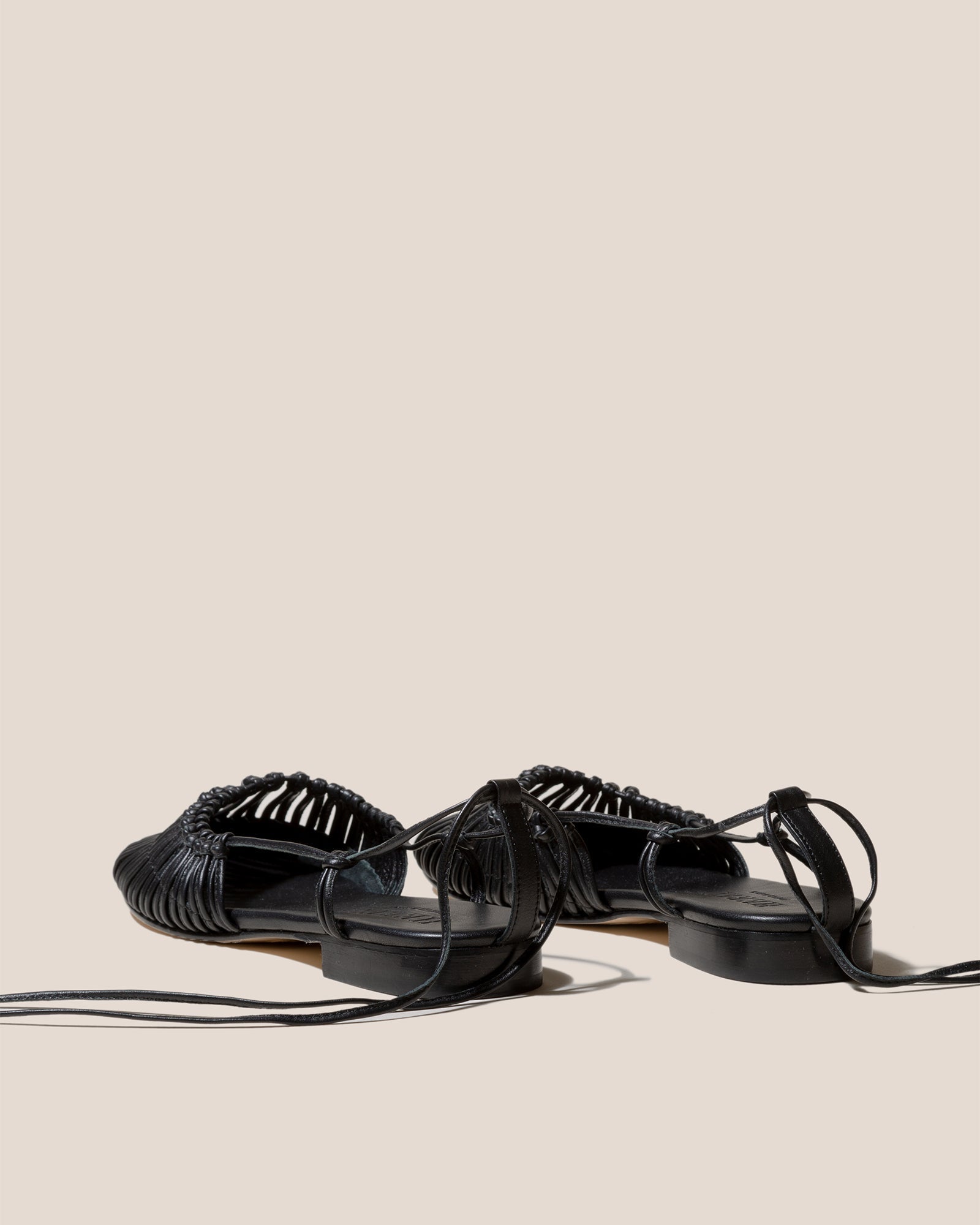 MANTERA - Round-Toe Knotted Sandal - Hereu on sale