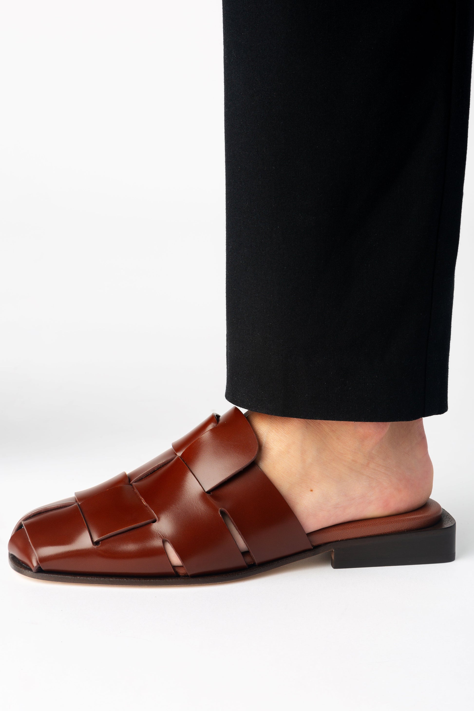 CORAIA - Interwoven Mule - Hereu US