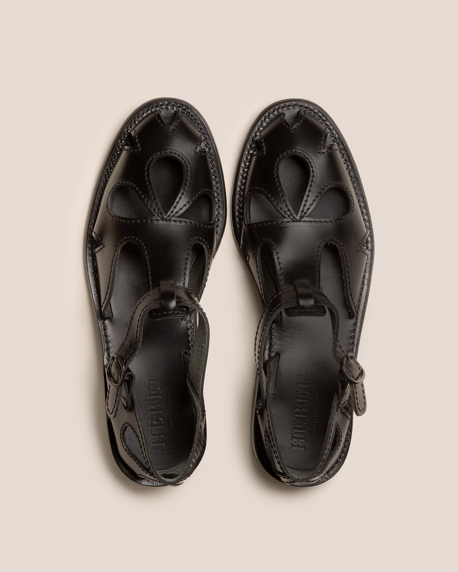 FLORETA - T-bar Sandal - Hereu US