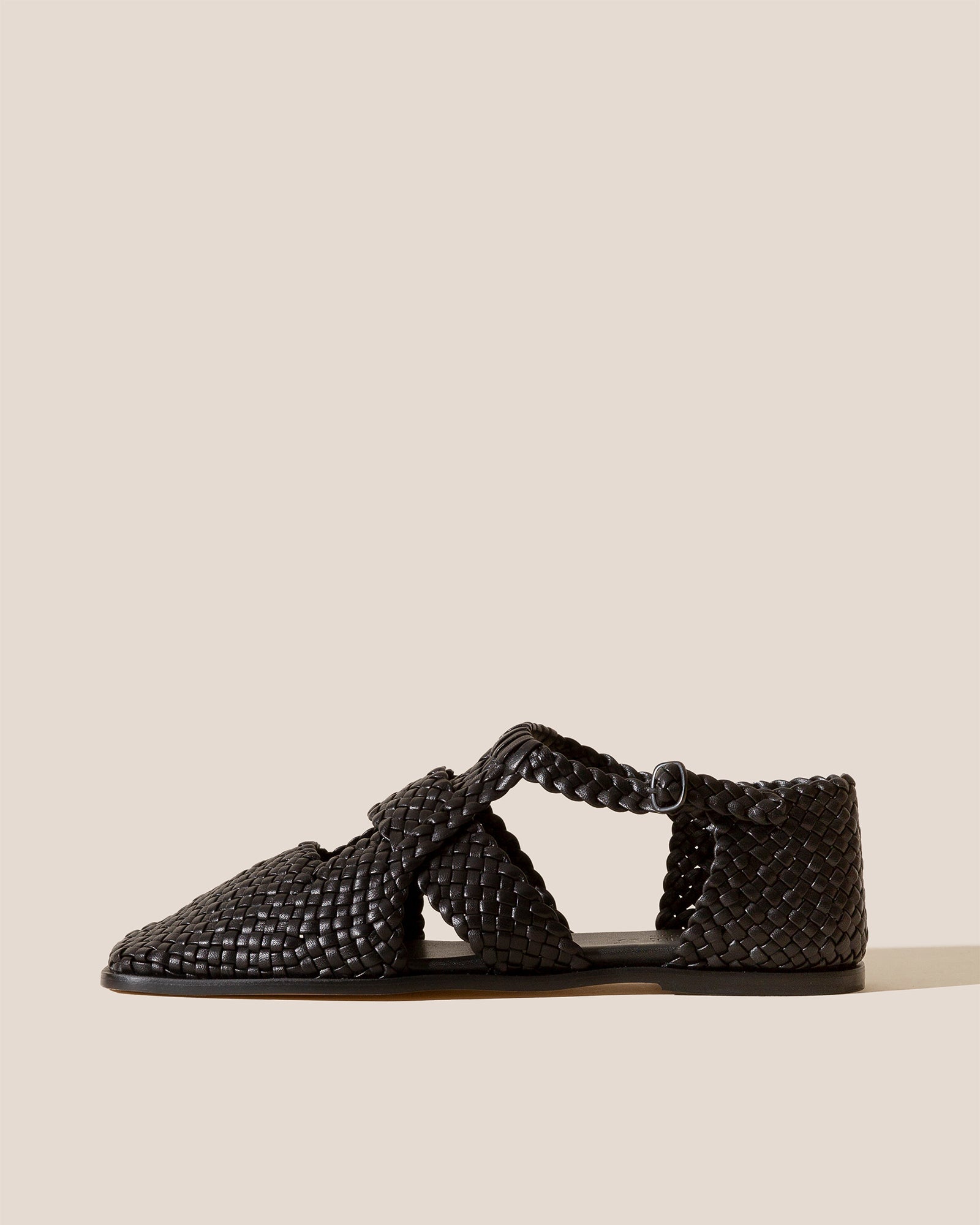SERRA - Woven T-Bar Sandal - Hereu near me