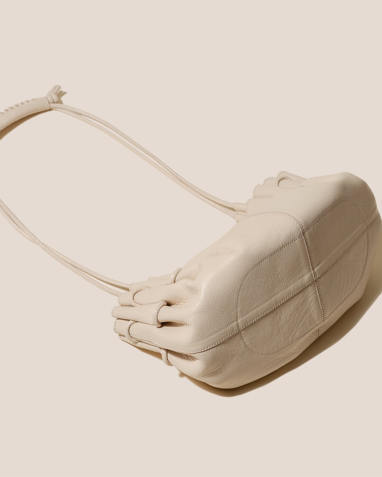 ARTA - Pleated Shoulder Bag - Hereu outlet